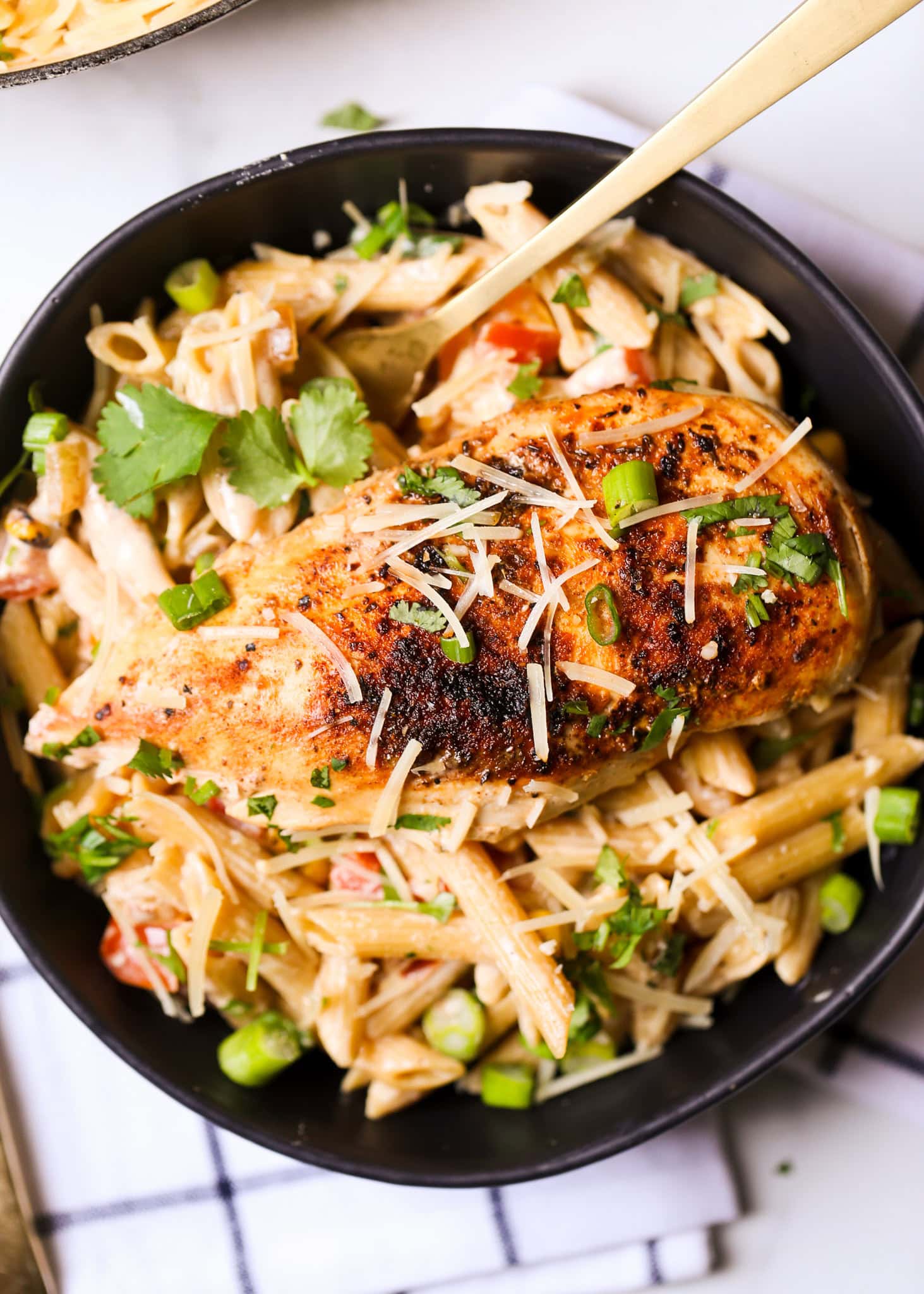 High Protein Creamy Southwest Chicken Pasta - Wholesomelicious
